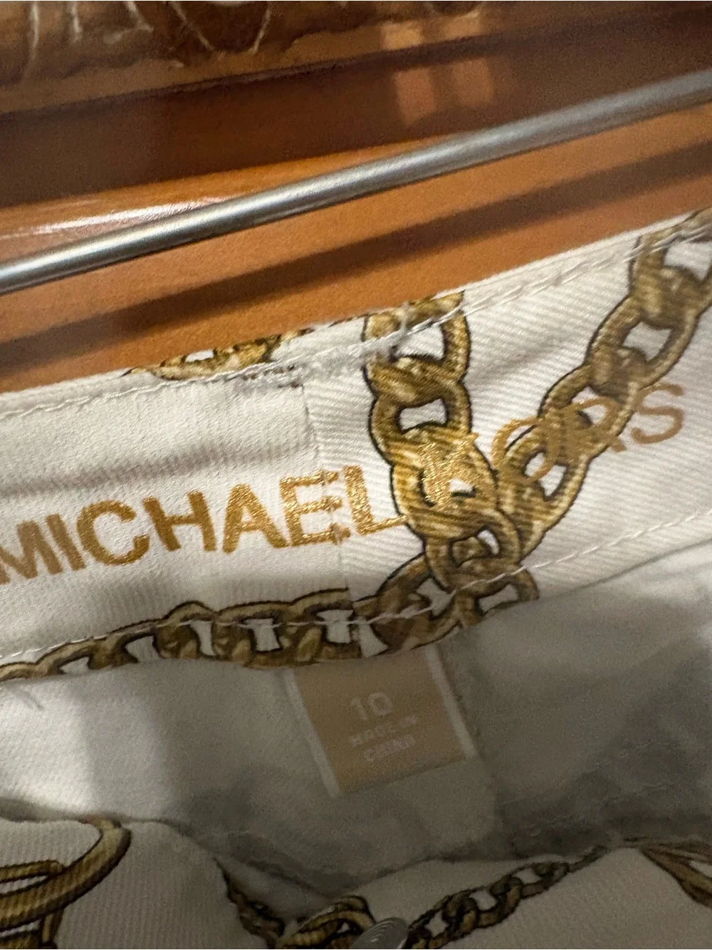 Michael Kors White Skinny Pants with Gold Chain Print Accent